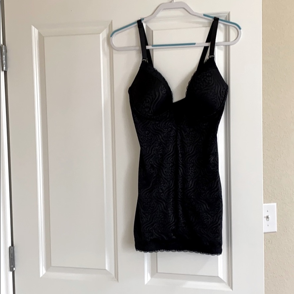 Snaps. Size 36C. Sexy.  Excellent condition.